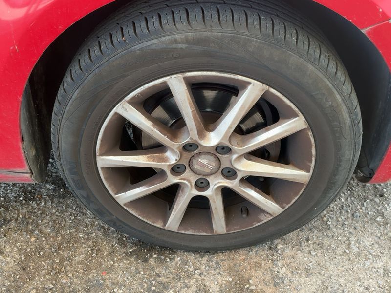 Seat Leon 1.6 TDI Reference Copa 2011 – снимка 11
