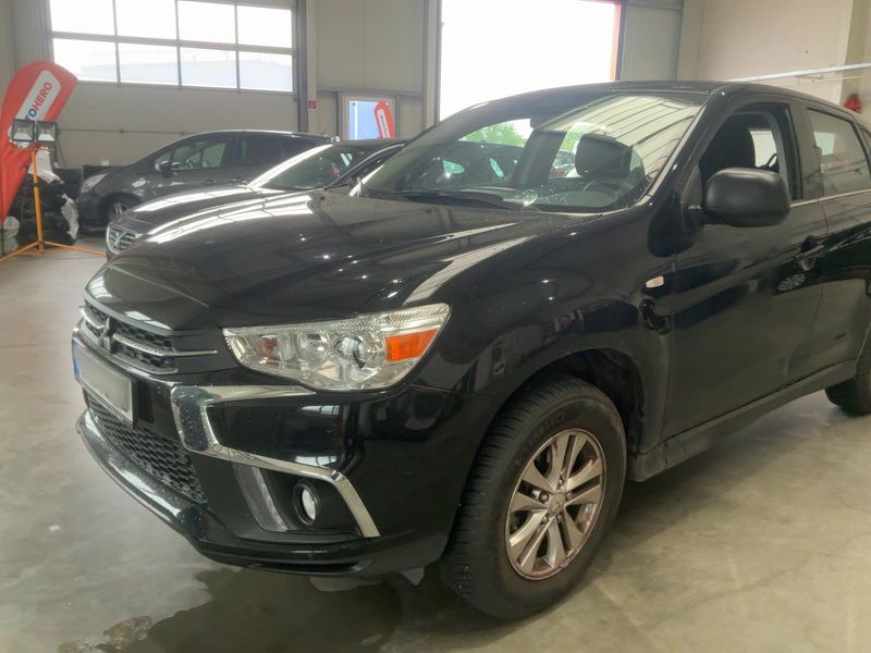 Mitsubishi ASX 1.6 Diamant Edition+ 2WD 2019 – снимка 2