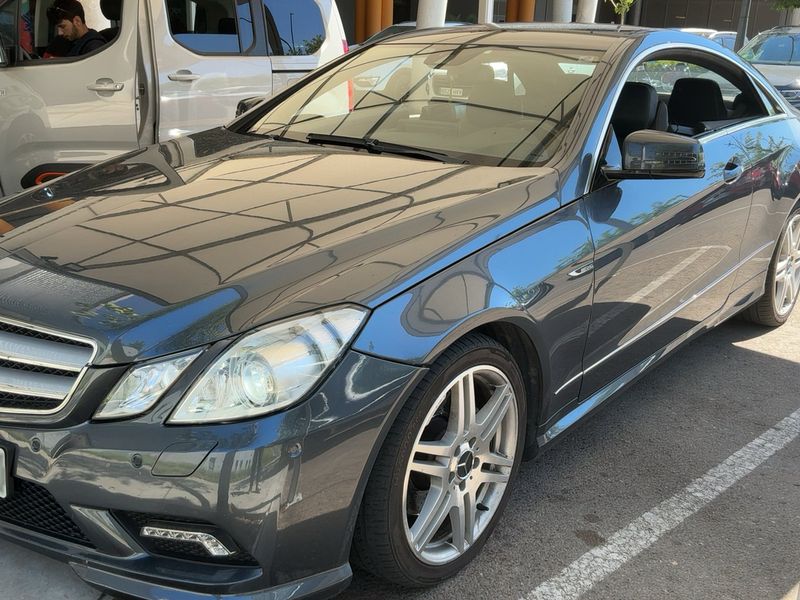 Mercedes-Benz E-Klasse E 220 CDI BlueEfficiency Avantgarde 2012