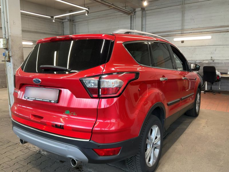 Ford Kuga 2.0 TDCi Titanium 2017 – снимка 8