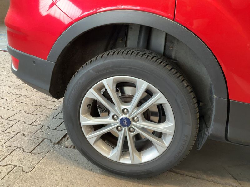 Ford Kuga 2.0 TDCi Titanium 2017 – снимка 9