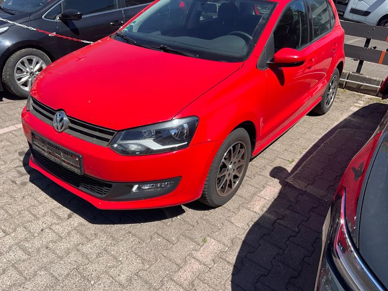 Volkswagen Polo 1.2 TSI Comfortline BlueMotion Tech 2013 – снимка 1