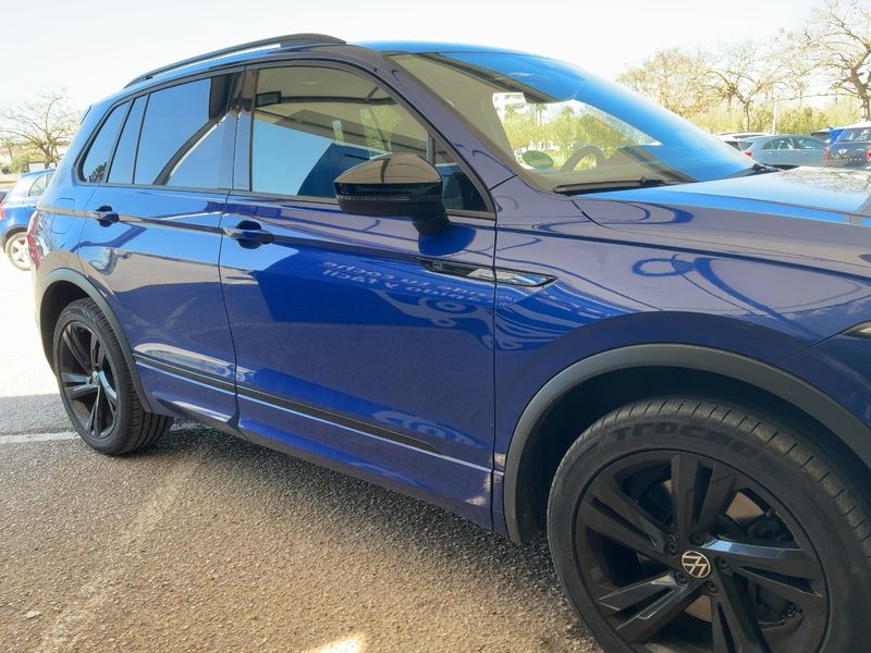 Volkswagen Tiguan 2.0 TDI R-Line 4Motion 2021 – снимка 12