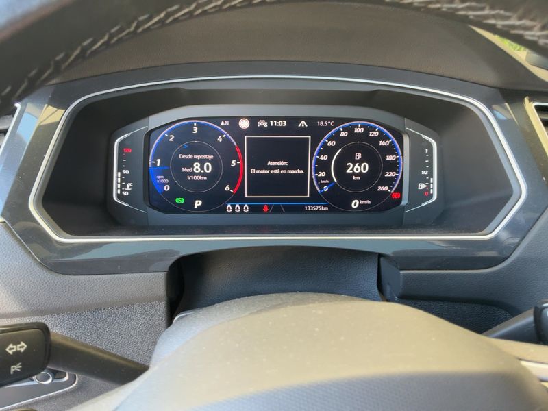 Volkswagen Tiguan 2.0 TDI R-Line 4Motion 2021 – снимка 18