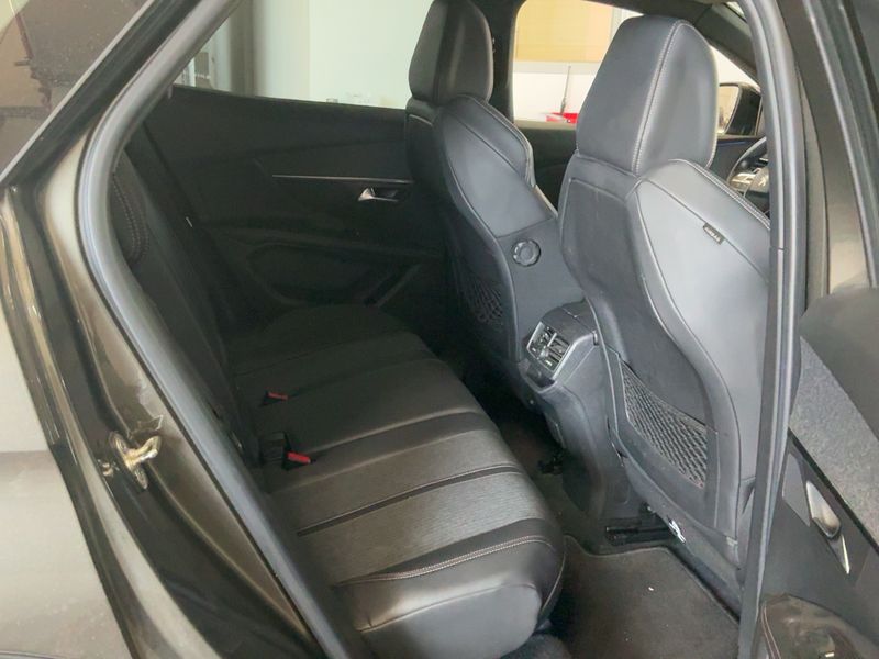 Peugeot 3008 1.5 Blue-HDi GT Line 2018 – снимка 19