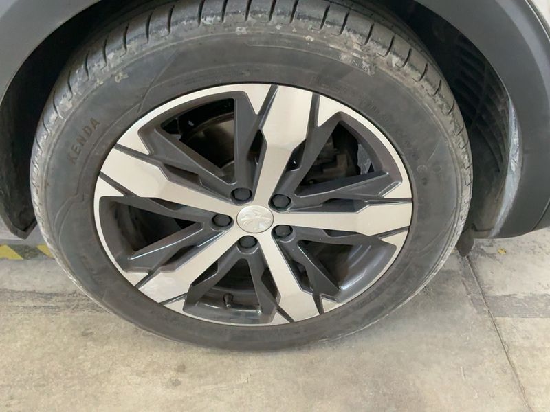 Peugeot 3008 1.5 Blue-HDi GT Line 2018 – снимка 11