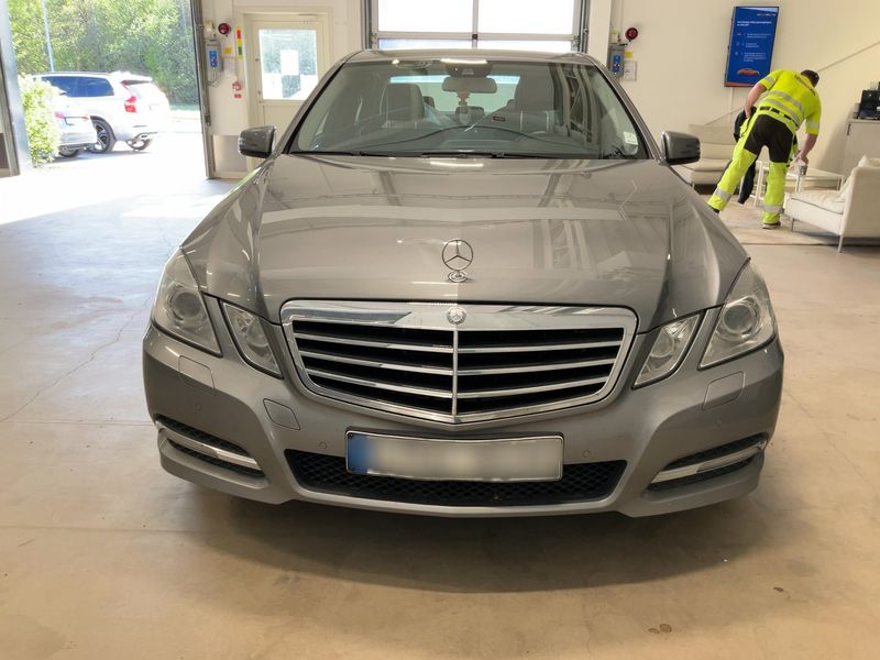 Mercedes-Benz E-Klasse E 250 CDI BlueEfficiency Avantgarde 2011 – снимка 14