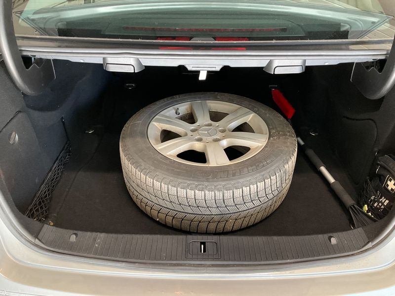 Mercedes-Benz E-Klasse E 250 CDI BlueEfficiency Avantgarde 2011 – снимка 16