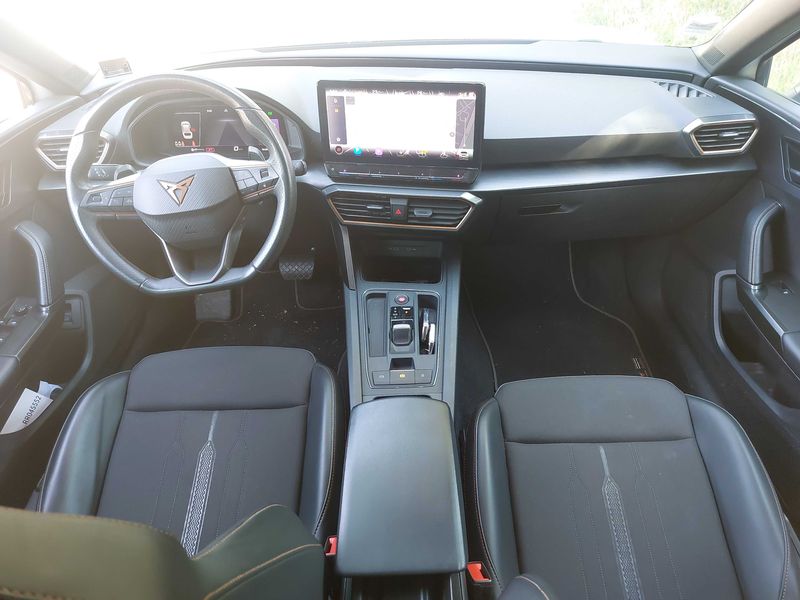 Cupra Leon Sportstourer 2.0 TDI V 2023 – снимка 11