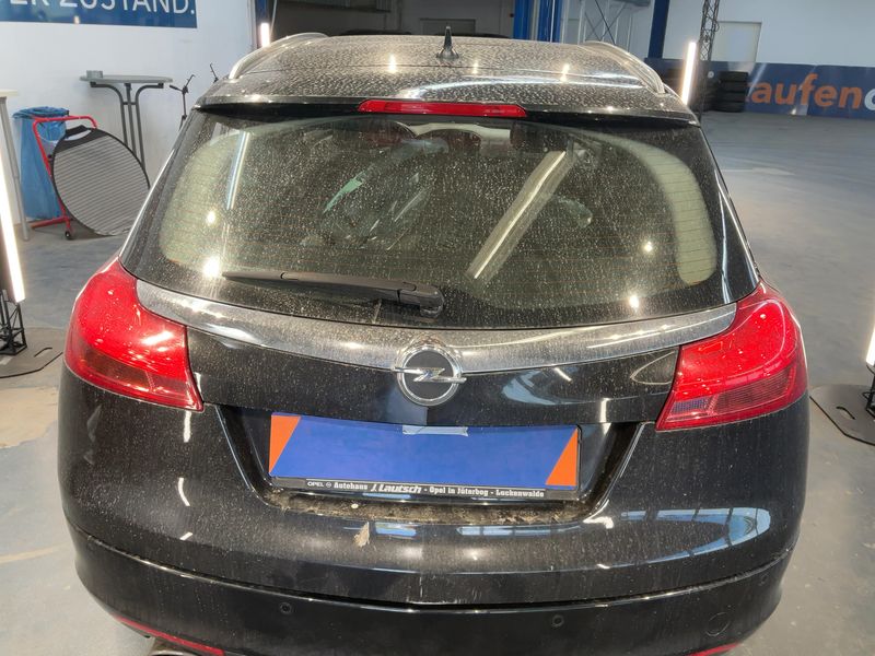 Opel Insignia Sports Tourer 2.0 Turbo Sport 4x4 2011 – снимка 7