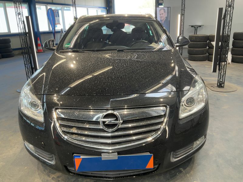 Opel Insignia Sports Tourer 2.0 Turbo Sport 4x4 2011 – снимка 14