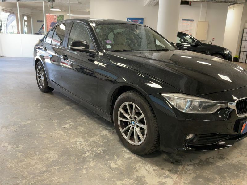 BMW 3er 316i Lounge 2015 – снимка 12