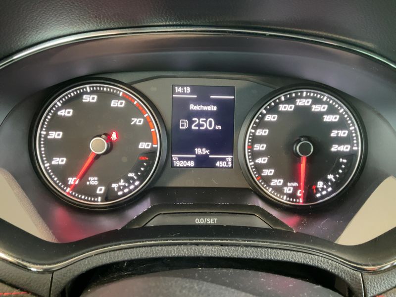 Seat Ibiza 1.0 TSI FR 2018 – снимка 19