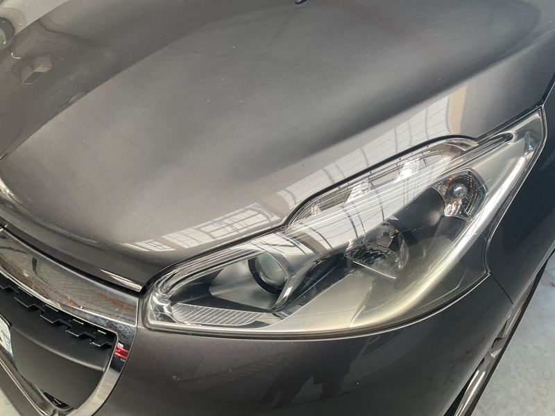 Peugeot 208 1.2 e-THP Allure Business 2018 – снимка 25