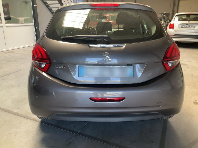 Peugeot 208 1.2 e-THP Allure Business 2018 – снимка 7
