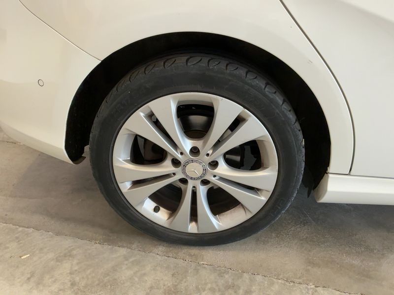 Mercedes-Benz B-Klasse B 180 CDI Sensation 2015 – снимка 9