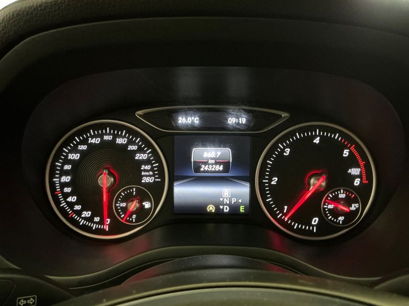 Mercedes-Benz B-Klasse B 180 CDI Sensation 2015 – снимка 18