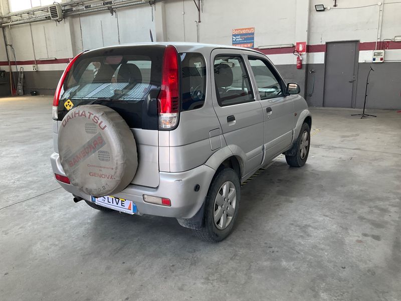 Daihatsu Terios 1.3 2WD 2004 – снимка 2