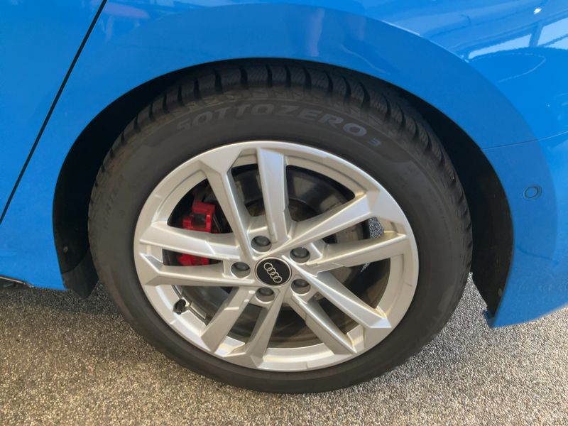 Audi S3 Sportback 2.0 TFSI quattro 2023 – снимка 5