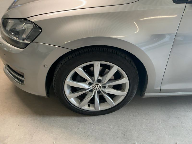 Volkswagen Golf VII 1.6 TDI Carat BlueMotion Tech 2014 – снимка на щета 3