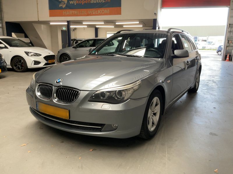 BMW 5er 523i Edition Lifestyle 2009 – снимка 1