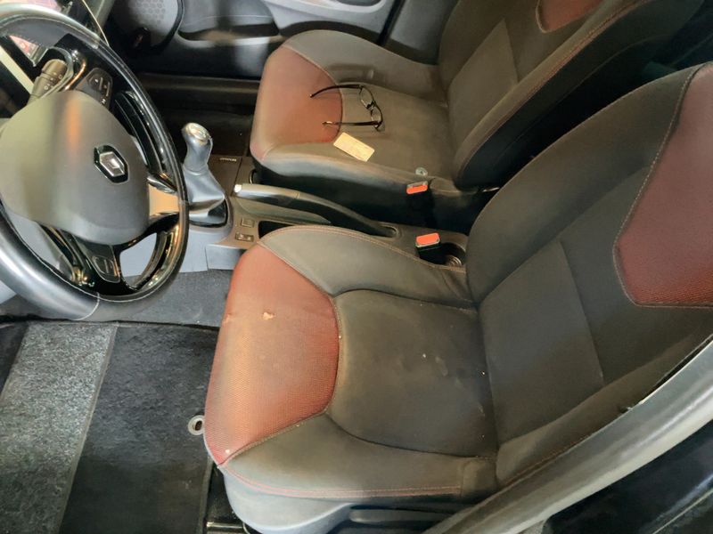 Renault Clio 1.5 dCi Energy Expression 2015 – снимка 16