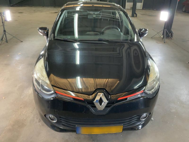 Renault Clio 1.5 dCi Energy Expression 2015 – снимка 14