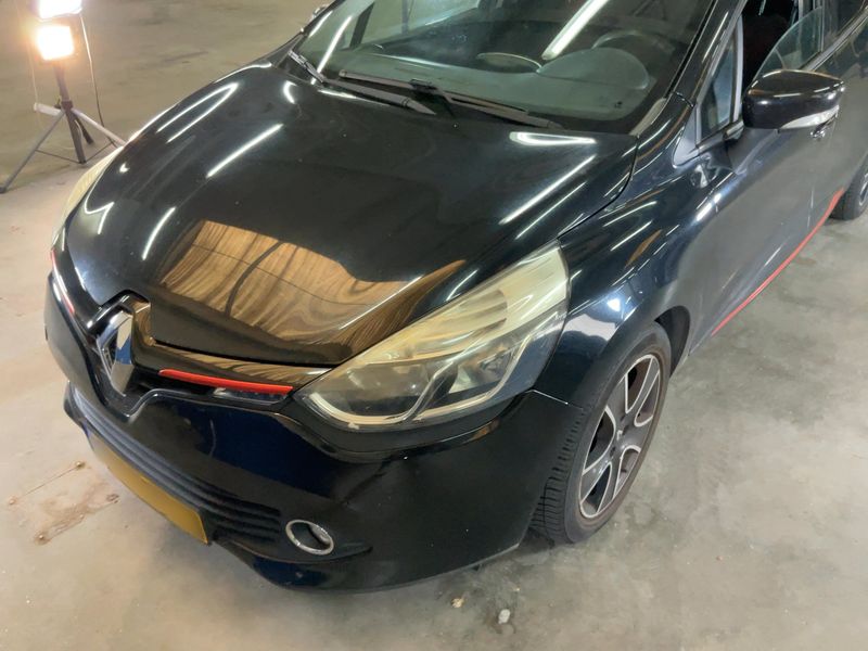 Renault Clio 1.5 dCi Energy Expression 2015 – снимка 2