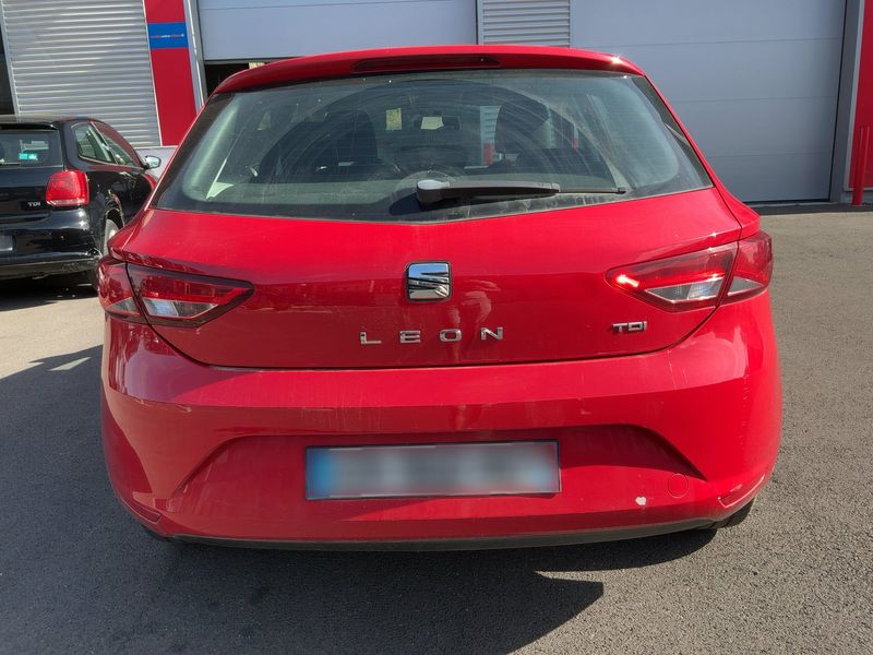 Seat Leon 1.6 TDI Style 2016 – снимка 7