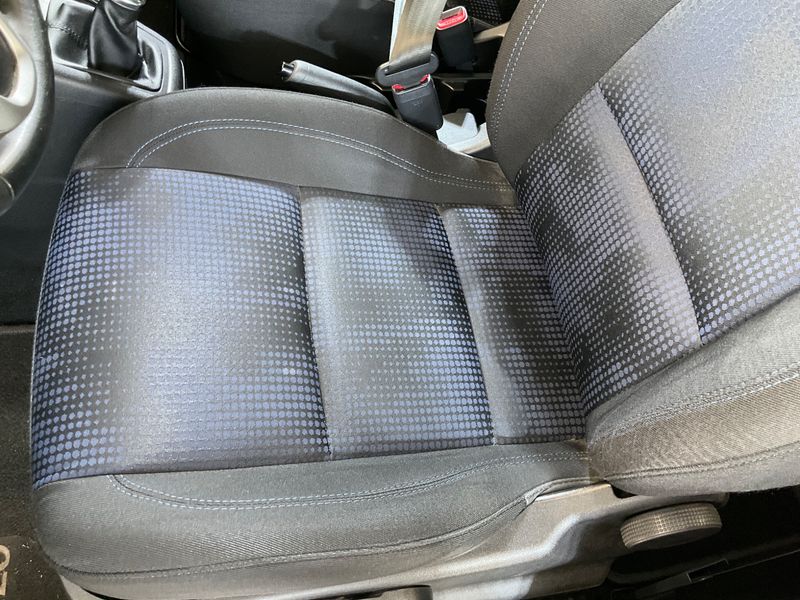Hyundai ix20 1.4 Classic 2013 – снимка 24