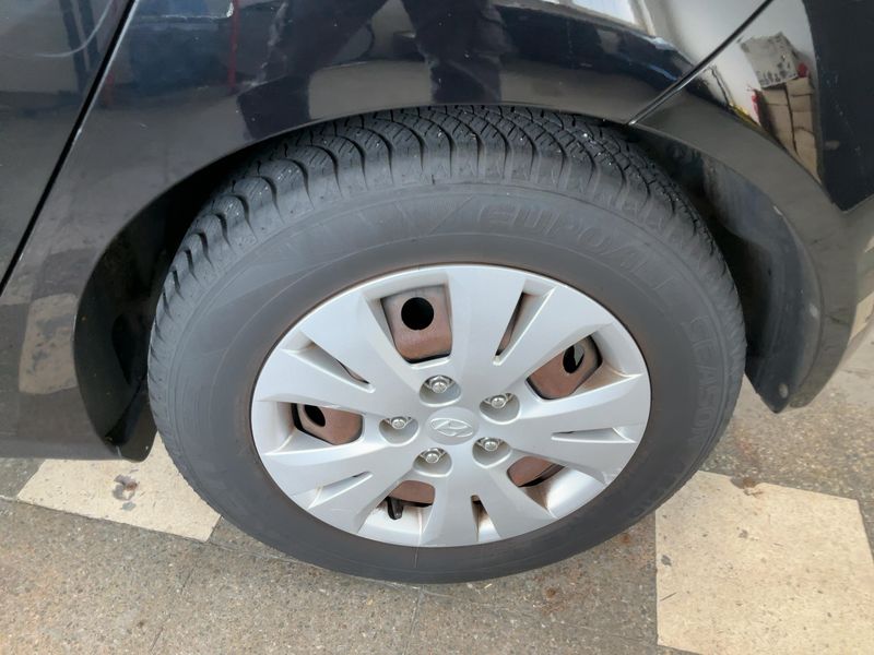 Hyundai ix20 1.4 Classic 2013 – снимка 5