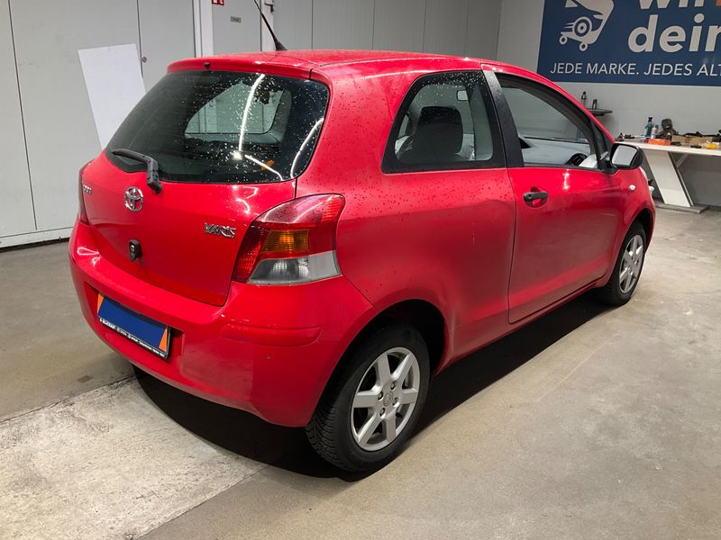 Toyota Yaris 1.0 VVT-i 2009 – снимка 2
