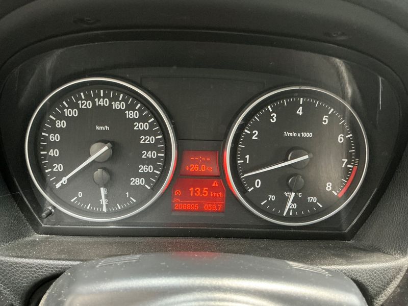 BMW 3er 325i 2007 – снимка 19