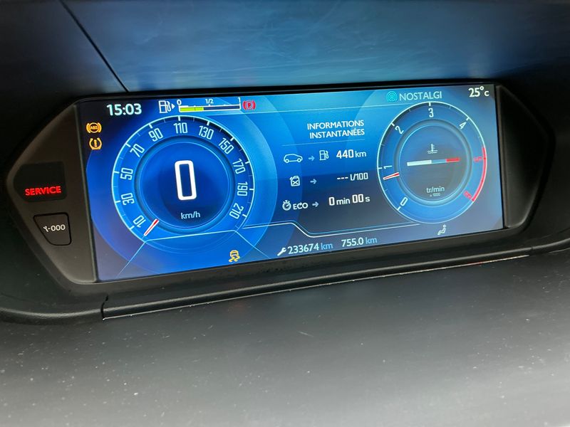 Citroen C4 Picasso 1.6 Blue-HDi Feel 2017 – снимка 4