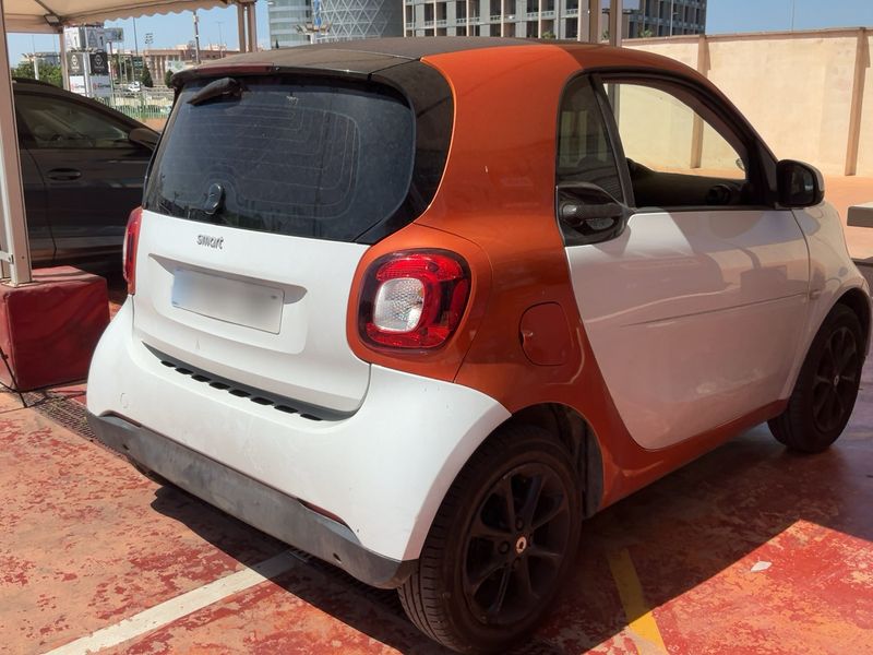 Smart fortwo 1.0 Basis passion 2015 – снимка 8