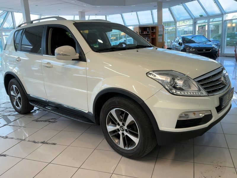 Ssangyong Rexton 2.2 TD Sapphire 4x4 2016 – снимка на щета