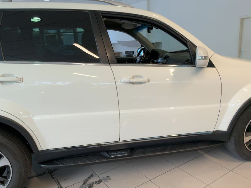 Ssangyong Rexton 2.2 TD Sapphire 4x4 2016 – снимка на щета