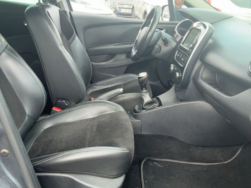 Renault Clio 1.5 dCi Energy Intens 2017 – снимка 16