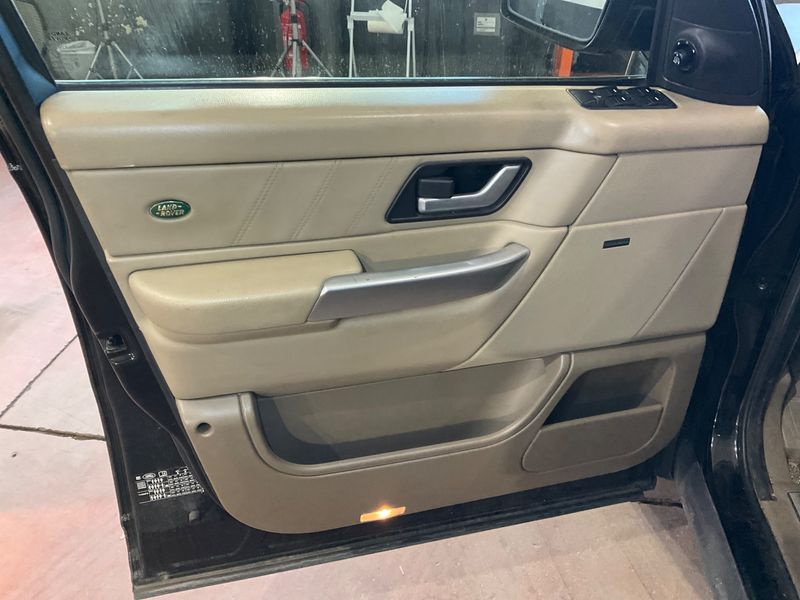 Land Rover Range Rover Sport 2.7 Td V6 TD HSE 2009 – снимка 27