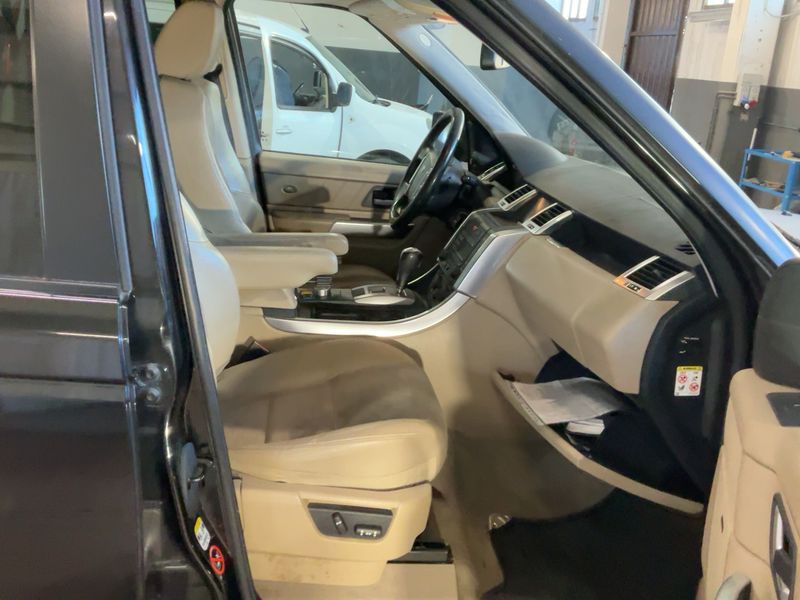 Land Rover Range Rover Sport 2.7 Td V6 TD HSE 2009 – снимка 16
