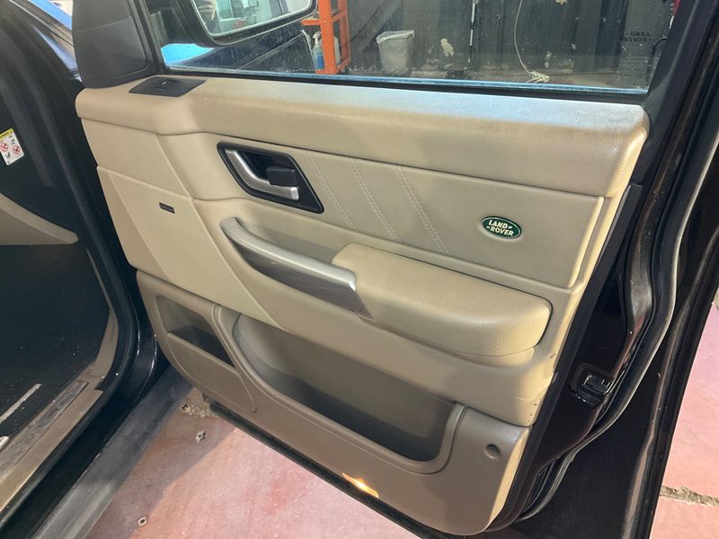 Land Rover Range Rover Sport 2.7 Td V6 TD HSE 2009 – снимка 30