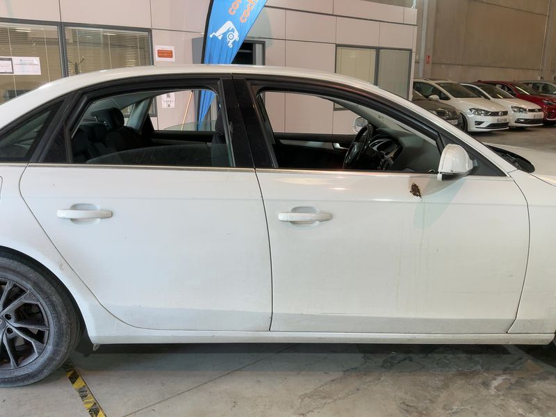 Audi A4 1.8 TFSI 2012 – снимка 10