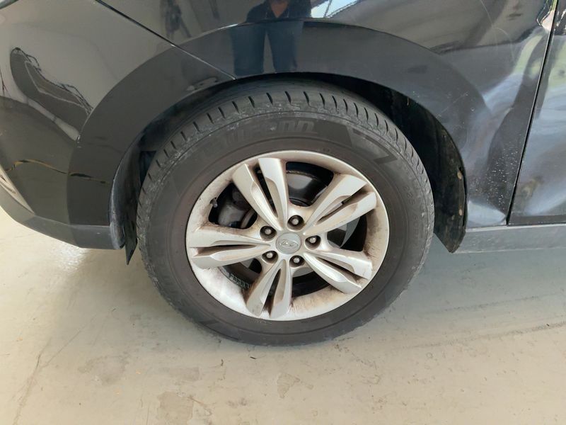 Hyundai ix35 1.7 CRDi Comfort 2WD 2012 – снимка 16