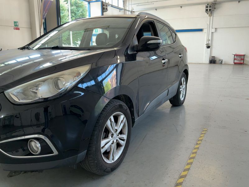 Hyundai ix35 1.7 CRDi Comfort 2WD 2012 – снимка на щета