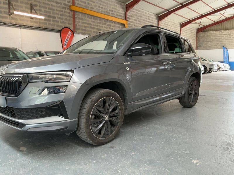 Skoda Karoq 1.5 TSI ACT SportLine 2023 – снимка 2