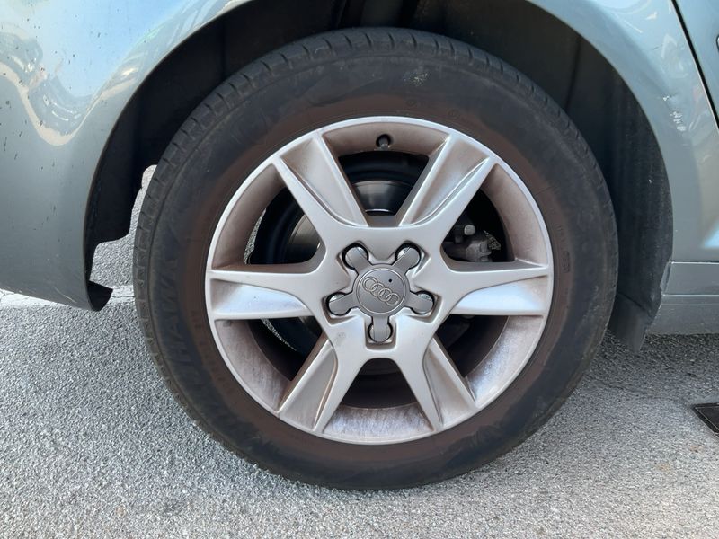 Audi A3 Sportback 1.6 TDI Attraction 2012 – снимка 9