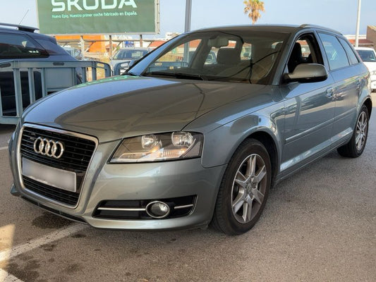 Audi A3 Sportback 1.6 TDI Attraction 2012 – снимка 1