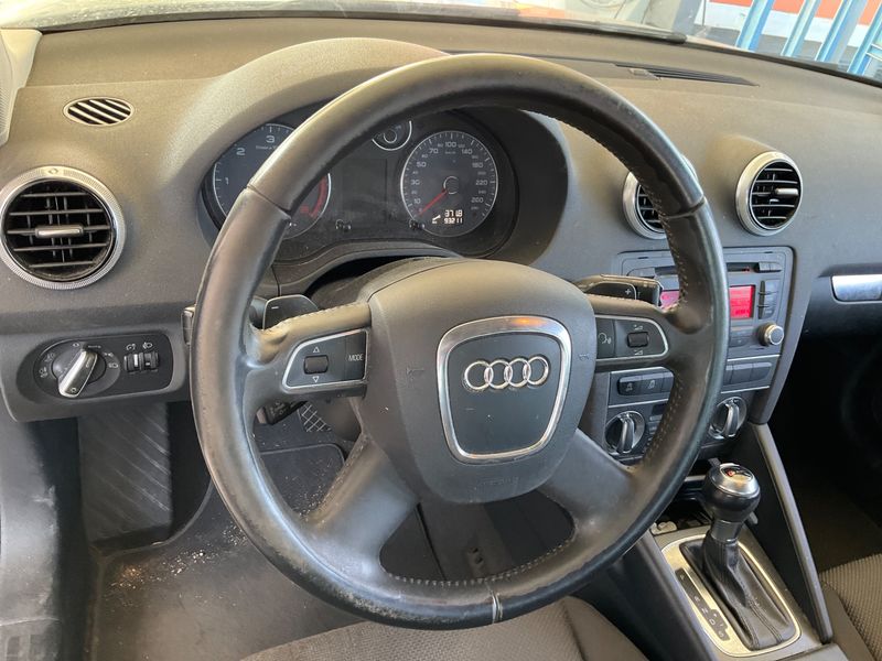 Audi A3 Sportback 1.6 TDI Attraction 2012 – снимка 29