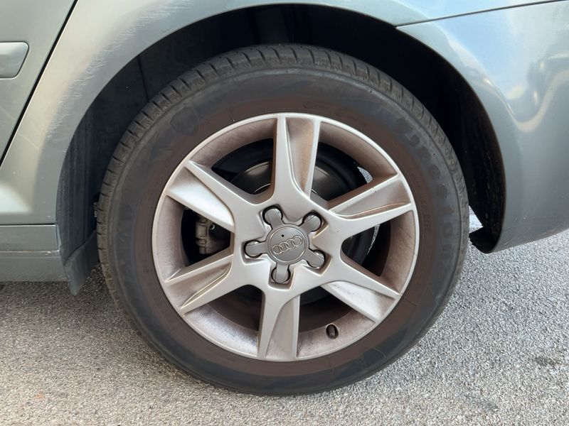 Audi A3 Sportback 1.6 TDI Attraction 2012 – снимка 5
