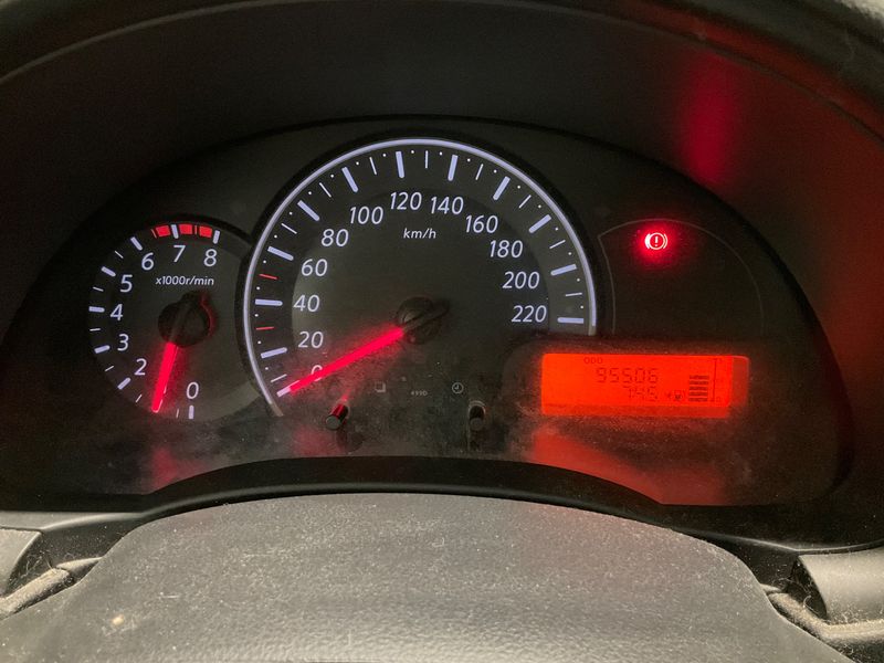 Nissan Micra 1.2 Acenta 2013 – снимка 4